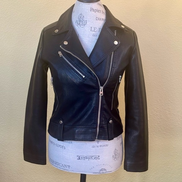 NWT! TopShop Black Faux Leather “Biker Moto” Jacket Size 4 Petite - Picture 7 of 10